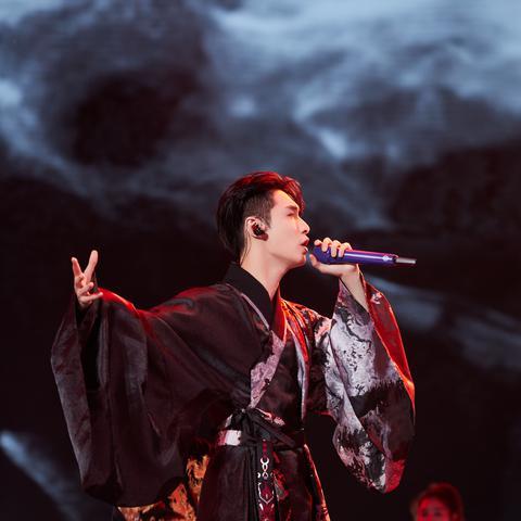 张艺兴跨年爆料视频,揭秘幕后故事与精彩瞬间  第3张